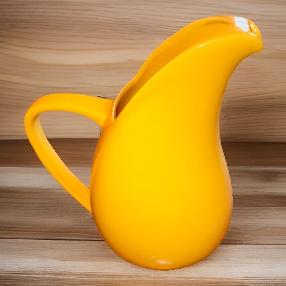 Vintage Mid-Century Vernonware Casual California Pitcher 11.5”